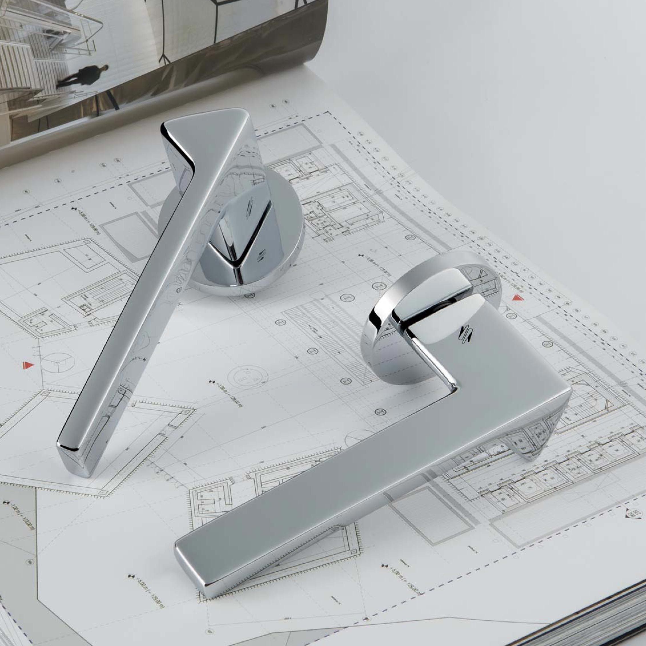 Nowoczesne technologie w wykończeniu wnętrz – od inteligentnego oświetlenia po designerskie klamki